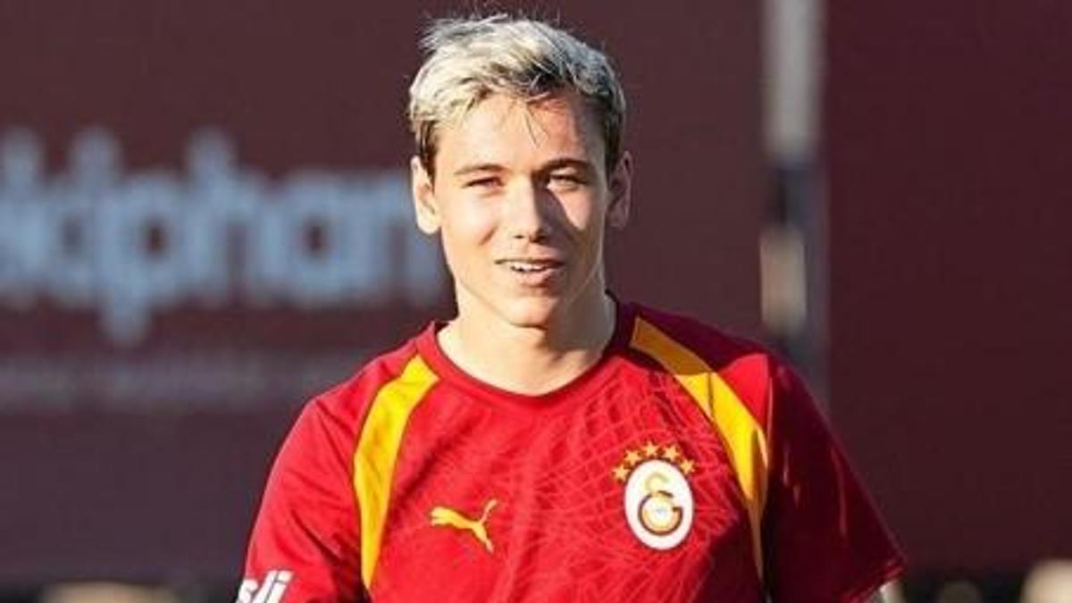 Batrakov İstanbul'u anlattı: Şapka ve gözlükle bile tanınıyorum, ilk hafta 3 kez kebap
