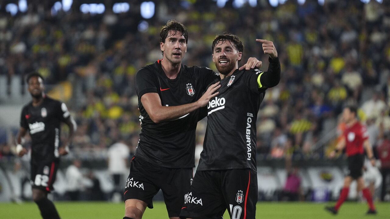 Beşiktaş'ta Vlahovic ve Trossard'dan iyi haber: İkisi de Kocaelispor maçına yetişebilir