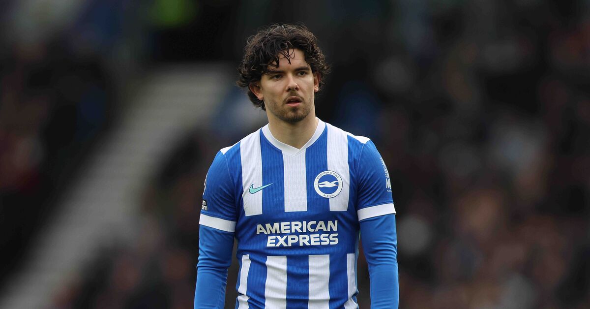 Ferdi Kadıoğlu 4. dakikada sakatlandı, Brighton Liverpool'a 2-0 yenildi