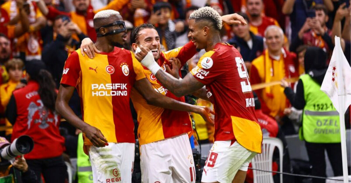 Galatasaray derbide Fenerbahçe'yi 2-1 yendi: Osimhen 2 gol attı, lider 22 puana çıktı