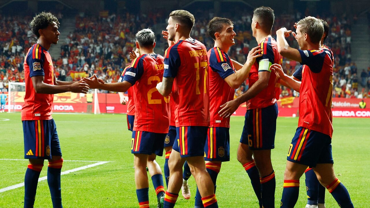 İspanya, Çekya'yı 3-1 yendi: Uluslar Ligi'nde 3'te 3 yaptı, Yamal yine gol attı