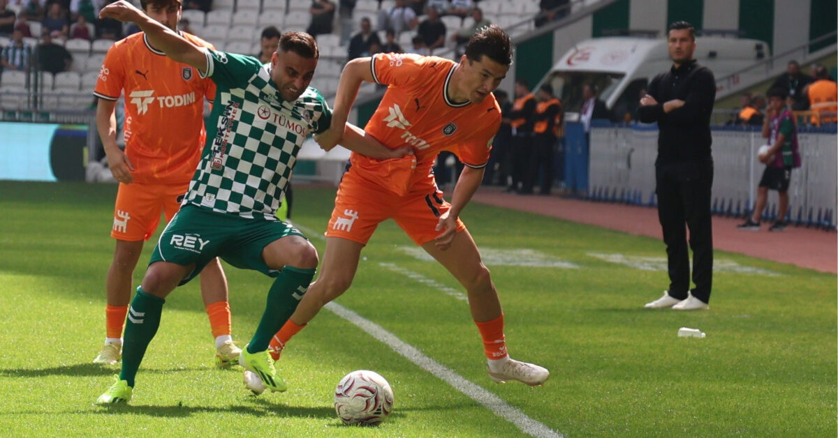 Konyaspor ile Başakşehir 0-0 berabere kaldı: Konya 5, İstanbul 8 puanda