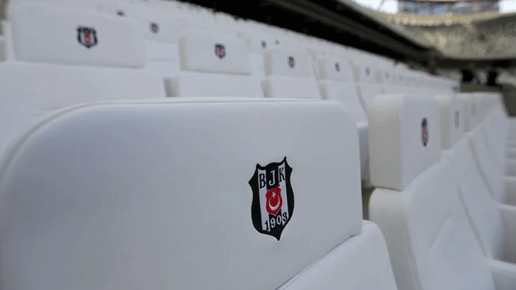 Marsilya taraftarı Dolmabahçe'ye gelemeyecek: Brugge'deki meşale cezası ertelenmişti, ilk UEFA maçı Beşiktaş'a denk geldi