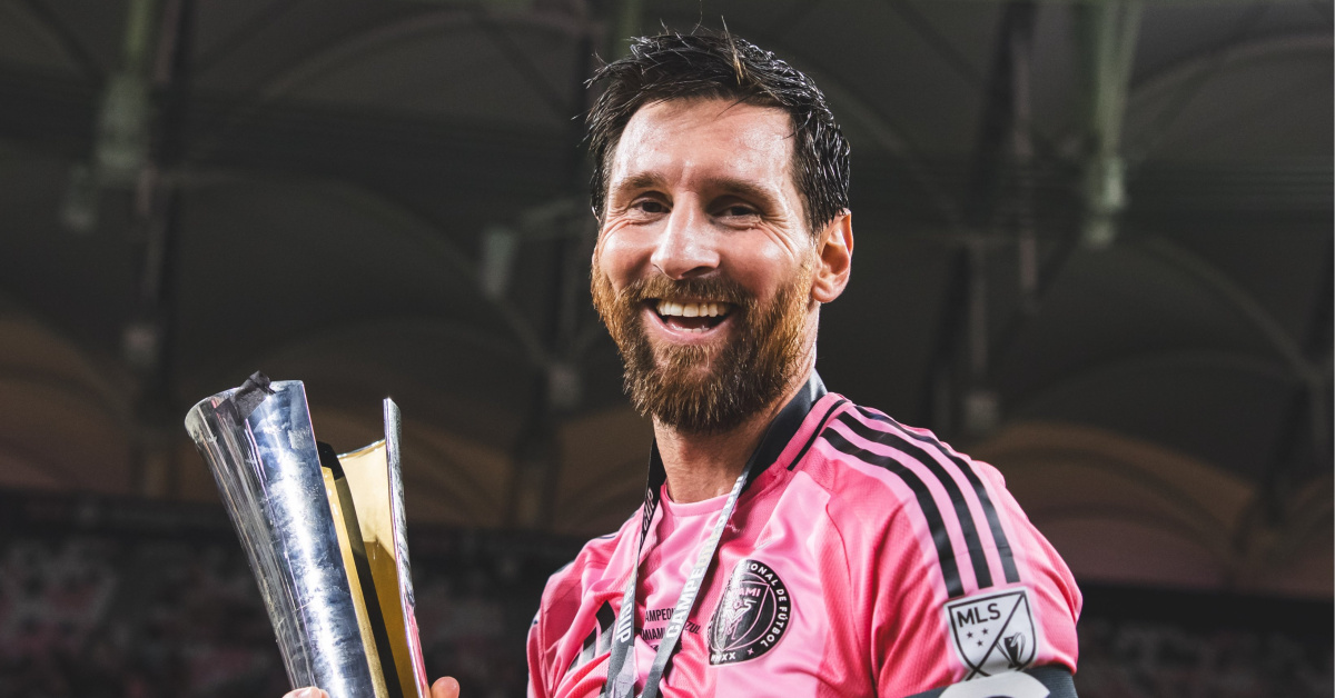 Messi 48. kupasını kaldırdı: Inter Miami CONCACAF Şampiyonlar Kupası finalinde Cruz Azul'u 2-0 yendi, Arjantinli 100. golünü attı