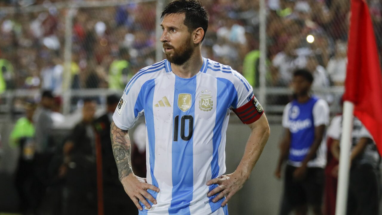 Messi Arjantin Milli Takımı'na 6 Ekim'de Benin maçında veda edecek: Scaloni'nin ekim kadrosu açıklandı