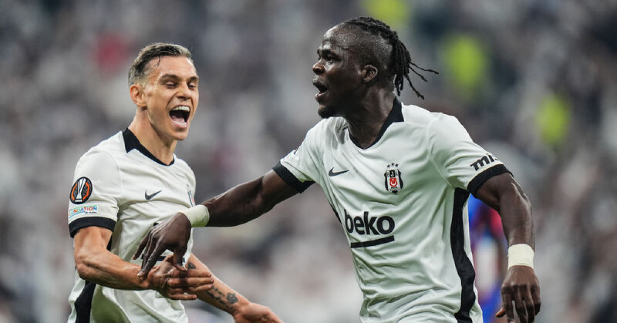 Olaitan ve Ndidi Crystal Palace sonrası konuştu: Kırmızı karttan sonra 1 puana razı olduk