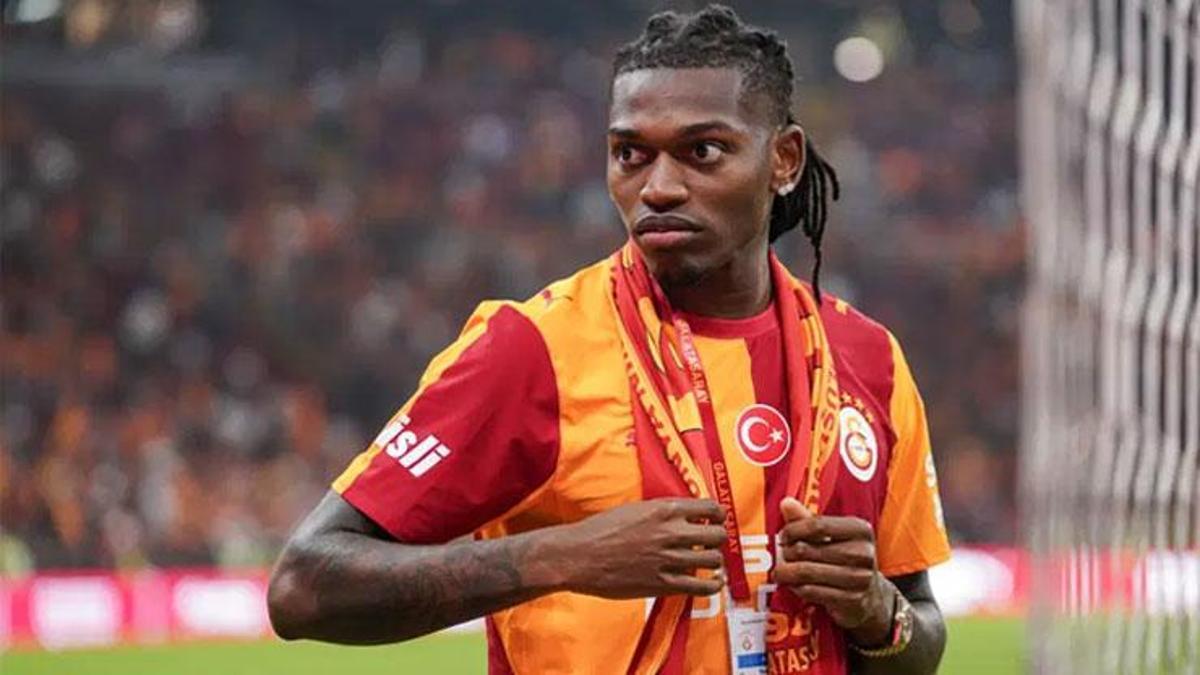Rafael Leao: Türk ligi beni olumlu yönde şaşırttı, fark yaratabileceğimi hissediyorum
