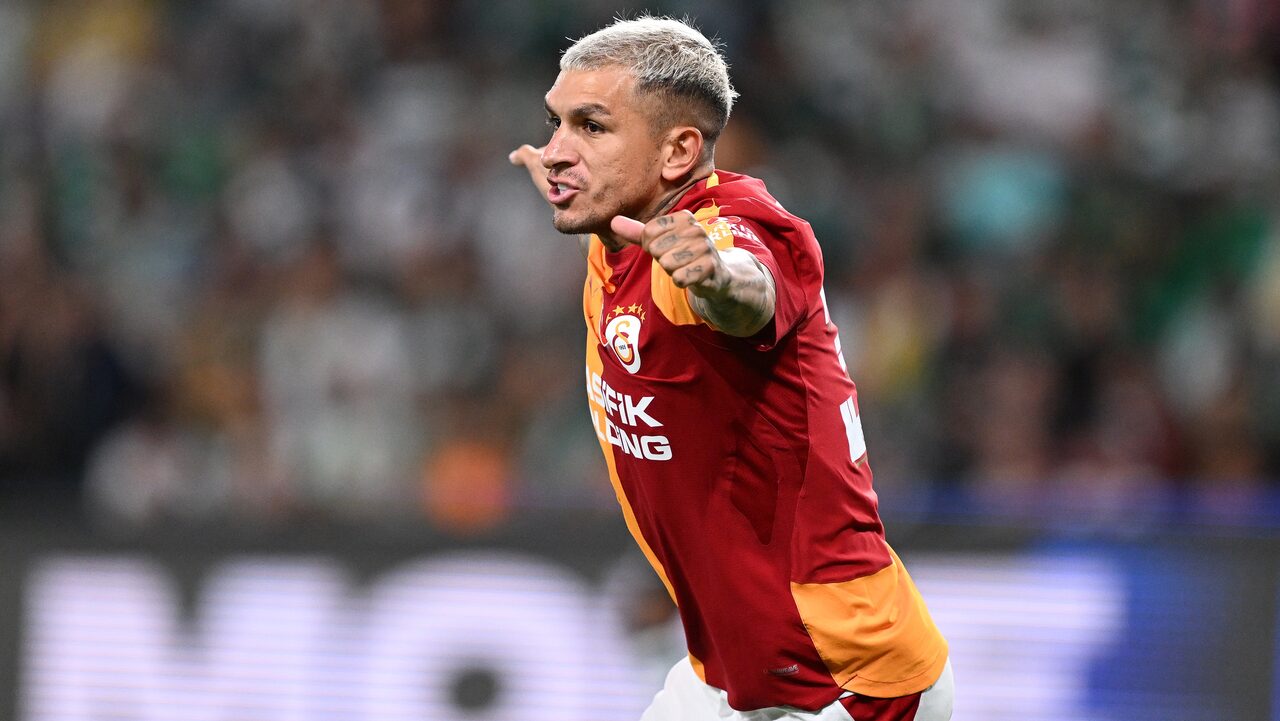 Torreira Galatasaray'da 6 maçın 6'sında ilk 11: 1 gol 2 asist, yüzde 92 pas isabeti