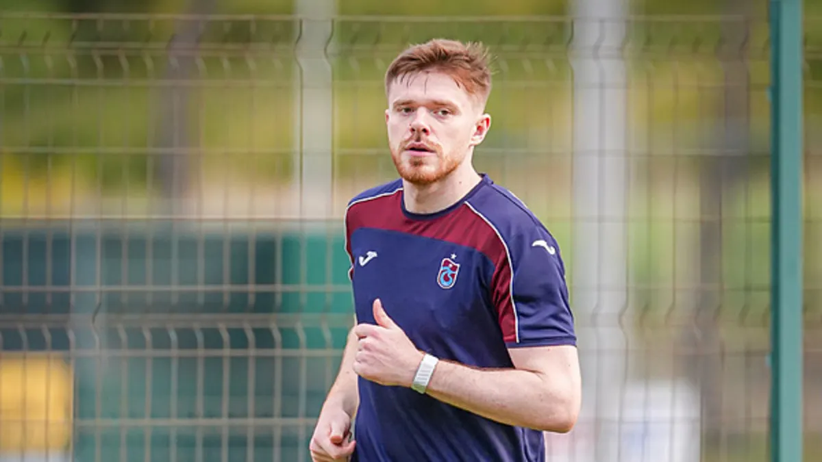 Trabzonspor'da Batagov sakatlandı: Sol uyluk kasında yaralanma, derbi öncesi açıklama