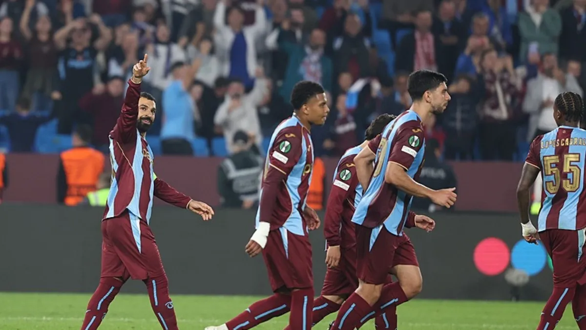 Trabzonspor, Hearts'ı 2-0 yendi: Salah penaltıdan, Dju asistle gol attı
