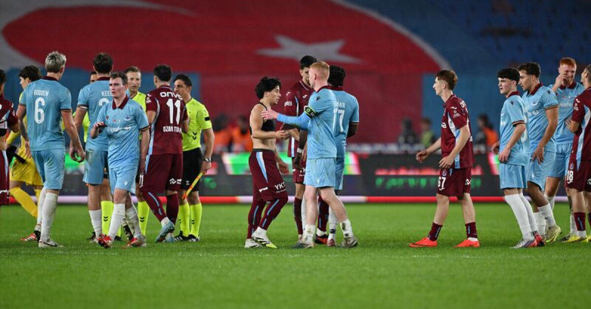 Trabzonspor, kardeş kulübü Drogheda United'a dostluk maçında 1-0 yenildi